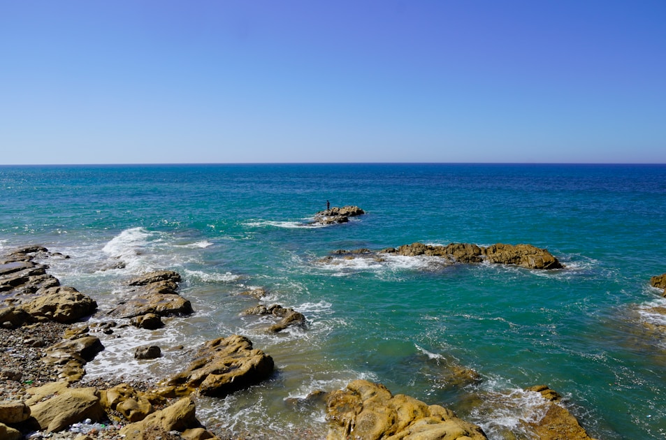 Medelhavet i juni – när är bäst tid att boka?