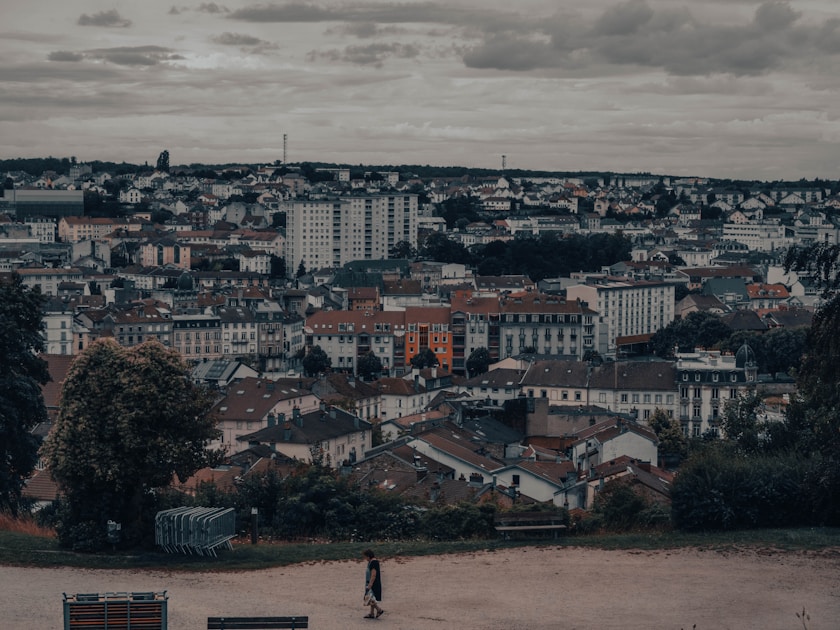 Flygresor och flygbiljetter till Épinal